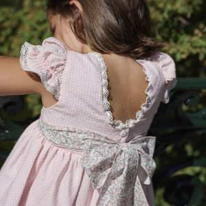 Jesusito vichy+Braga tela CUP CAKE de La Martinica,Verano 2026